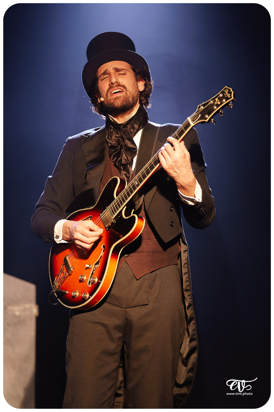 2023.05.14 CROQUE-MORTS CHANTEURS (CIE FIRMIN & HECTOR)